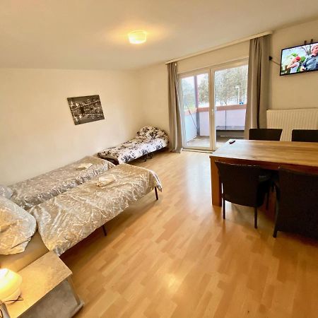 Apartmán Gemuetliches Wg-Zimmer 4, Zentral In Ravensburg Exteriér fotografie